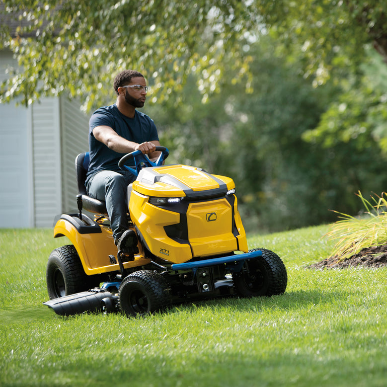 Cub Cadet XT1 LT 42E Ride-On Mower