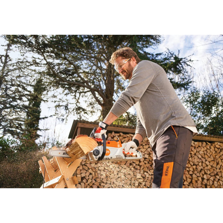 Stihl MSA 70 Battery Chainsaw Kit